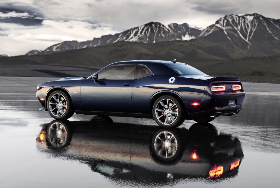  Dodge Challenger SRT 2015 года  (фото 15 из 79)